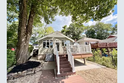 83 Sunset Trl, Denville, NJ 07834 - Photo 1