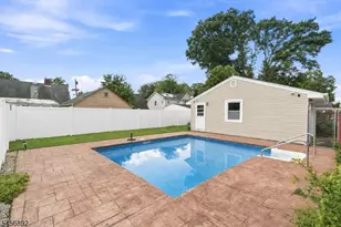 1138 Mayfair Dr, Rahway, NJ 07065 - Photo 41