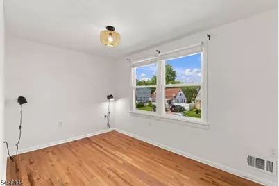 1138 Mayfair Dr, Rahway, NJ 07065 - Photo 31