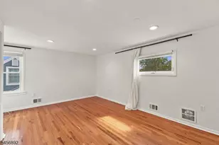 1138 Mayfair Dr, Rahway, NJ 07065 - Photo 27