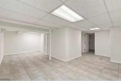 1138 Mayfair Dr, Rahway, NJ 07065 - Photo 39