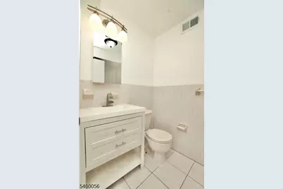 63 Seymour Ave First Floor #1, Newark, NJ 07108 - Photo 7