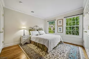 25 Norwood Ave Unit, Summit, NJ 07901 - Photo 23