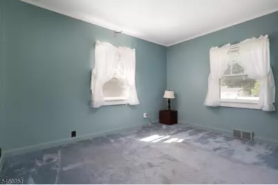414 S Madison Ave, Dunellen, NJ 08812 - Photo 11