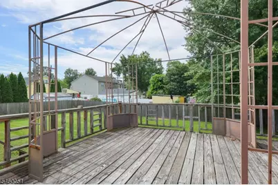 414 S Madison Ave, Dunellen, NJ 08812 - Photo 23