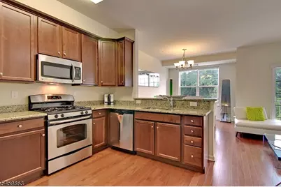 406 Waterview Ct, Hanover Township, NJ 07927 - Photo 7