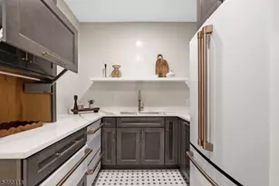 1 Noe Ave, Madison, NJ 07940 - Photo 9