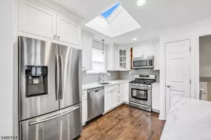 23 Hampshire Rd, Paramus, NJ 07652 - Photo 7
