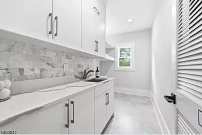 4 Athens Rd, Millburn, NJ 07078 - Photo 33