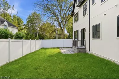 4 Athens Rd, Millburn, NJ 07078 - Photo 37