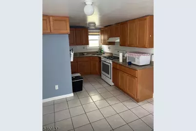 228 Elm St, Newark, NJ 07105 - Photo 3