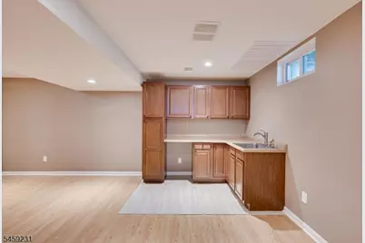 4 Avery Ct, Bridgewater, NJ 08807 - Photo 45