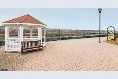 651 Riverside Ave #B13, Lyndhurst Township, NJ 07071 - Photo 5