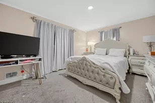 193 McFarlane Rd, Woodbridge Township, NJ 07067 - Photo 7