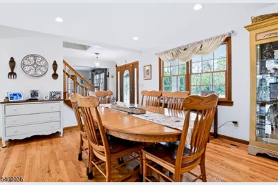7 Pinewood Ct, Raritan Township, NJ 08822 - Photo 13