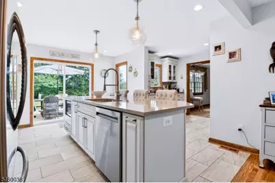 7 Pinewood Ct, Raritan Township, NJ 08822 - Photo 23