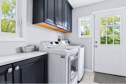 7 Pinewood Ct, Raritan Township, NJ 08822 - Photo 21