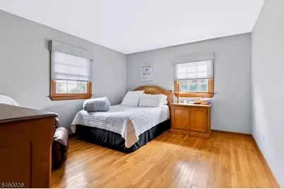 7 Pinewood Ct, Raritan Township, NJ 08822 - Photo 31