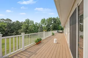 135 W Mountain Rd, Sparta Township, NJ 07871 - Photo 33