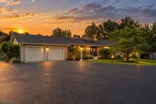 135 W Mountain Rd, Sparta Township, NJ 07871 - Photo 1