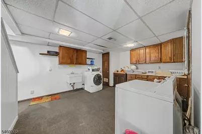 135 W Mountain Rd, Sparta Township, NJ 07871 - Photo 27