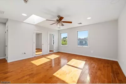 45 Holyoke Rd, Wayne, NJ 07470 - Photo 23