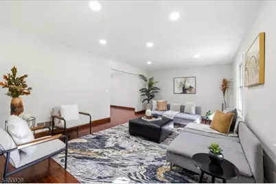 45 Holyoke Rd, Wayne, NJ 07470 - Photo 9