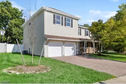 45 Holyoke Rd, Wayne, NJ 07470 - Photo 5