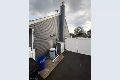 215 Johnson Ave, Piscataway Township, NJ 08854 - Photo 5