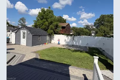 215 Johnson Ave, Piscataway Township, NJ 08854 - Photo 11