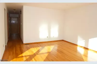 426 Laurita St, Linden, NJ 07036 - Photo 5