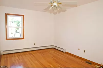 426 Laurita St, Linden, NJ 07036 - Photo 15