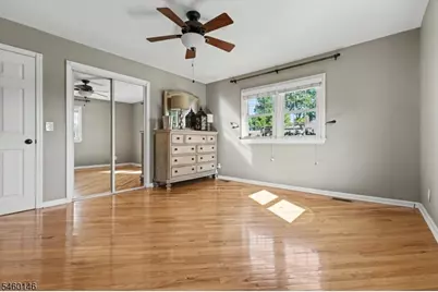 807 Brooklyn Ave, Raritan, NJ 08869 - Photo 25
