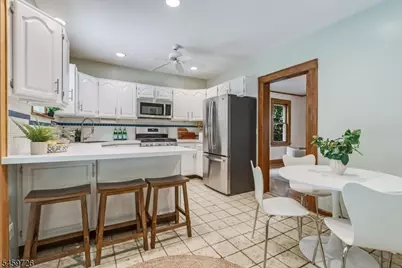 52 Warfield St, Montclair, NJ 07043 - Photo 19