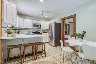 52 Warfield St, Montclair, NJ 07043 - Photo 19
