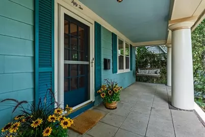 52 Warfield St, Montclair, NJ 07043 - Photo 3