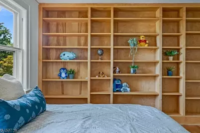 52 Warfield St, Montclair, NJ 07043 - Photo 27