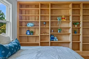 52 Warfield St, Montclair, NJ 07043 - Photo 27
