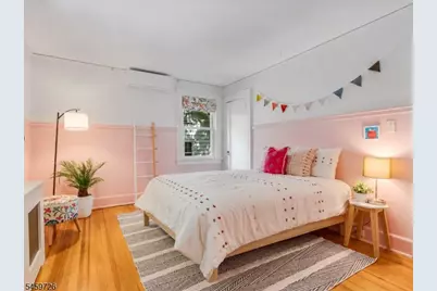 52 Warfield St, Montclair, NJ 07043 - Photo 25