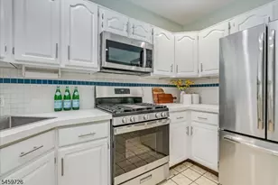 52 Warfield St, Montclair, NJ 07043 - Photo 17