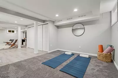 52 Warfield St, Montclair, NJ 07043 - Photo 35