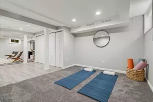 52 Warfield St, Montclair, NJ 07043 - Photo 35