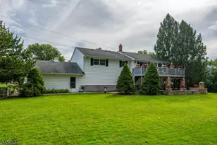 14 Jaclyn Dr, East Hanover Township, NJ 07936 - Photo 7