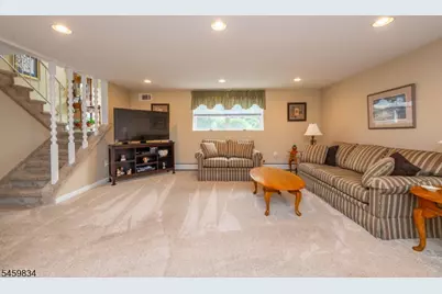 14 Jaclyn Dr, East Hanover Township, NJ 07936 - Photo 37