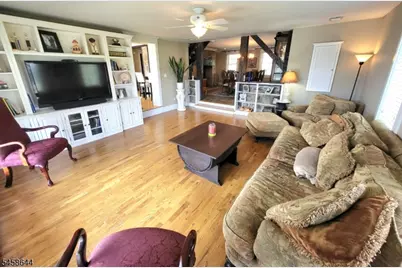 61 Race St, Union Township, NJ 08867 - Photo 13