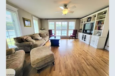 61 Race St, Union Township, NJ 08867 - Photo 11
