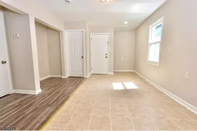 186 N 17th St #2, East Orange, NJ 07017 - Photo 21