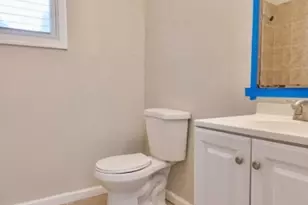 186 N 17th St, East Orange, NJ 07017 - Photo 5