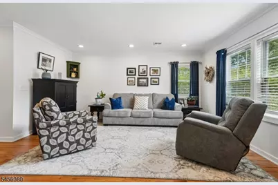10 David Rd, Cedar Grove, NJ 07009 - Photo 5