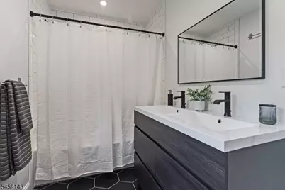 106 Wildwood Ave, Montclair, NJ 07043 - Photo 29